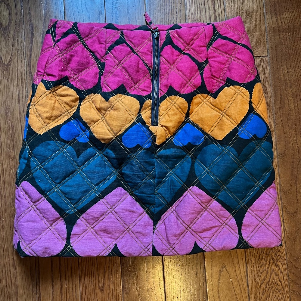 FARM Rio Pink Full of Hearts Mini Skirt - Picture 2 of 4